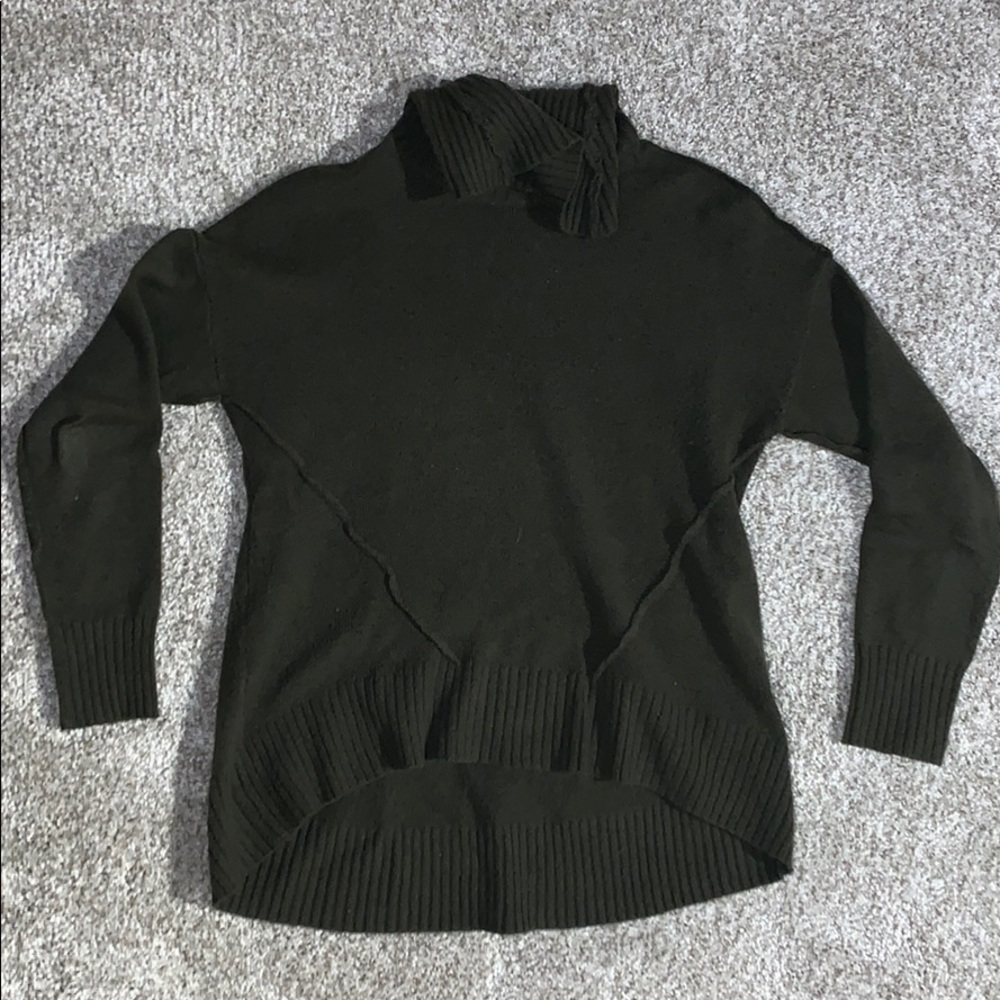 Knit Olive green turtle neck